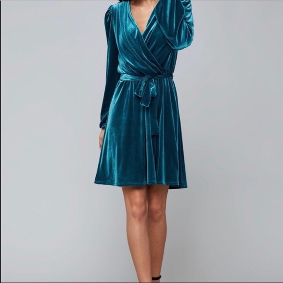 NWT Bebe velvet wrap dress - Picture 2 of 11